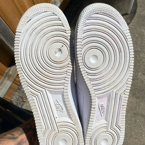 Nike AF 1 Supreme Size 10.5 Mens Pre Loved with Original Box - Picture 7 of 7